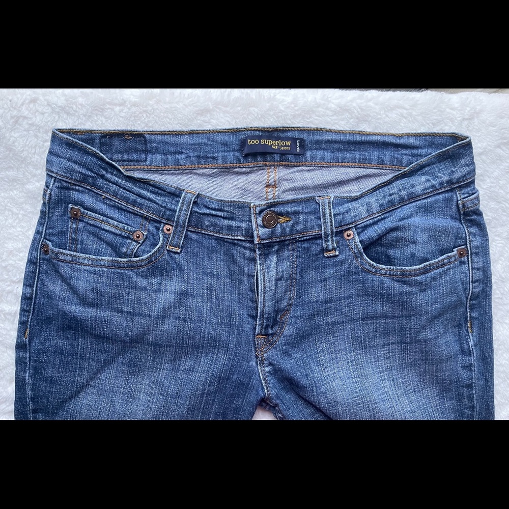 Levi’s SuperLow 524 Jeans